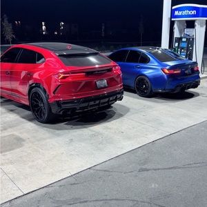 Meet your Posher, Darius